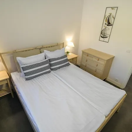 Freddo - Coral Complex With Parking & Pool Apartment Varna